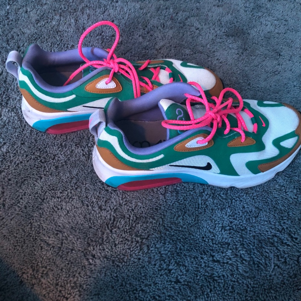 nike airmax 200